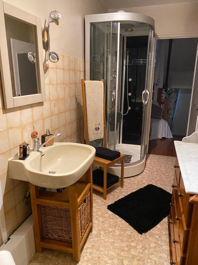 Libellule Villa Carignan Exterior foto